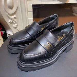 CHANEL Black Quilted Leather Loafers